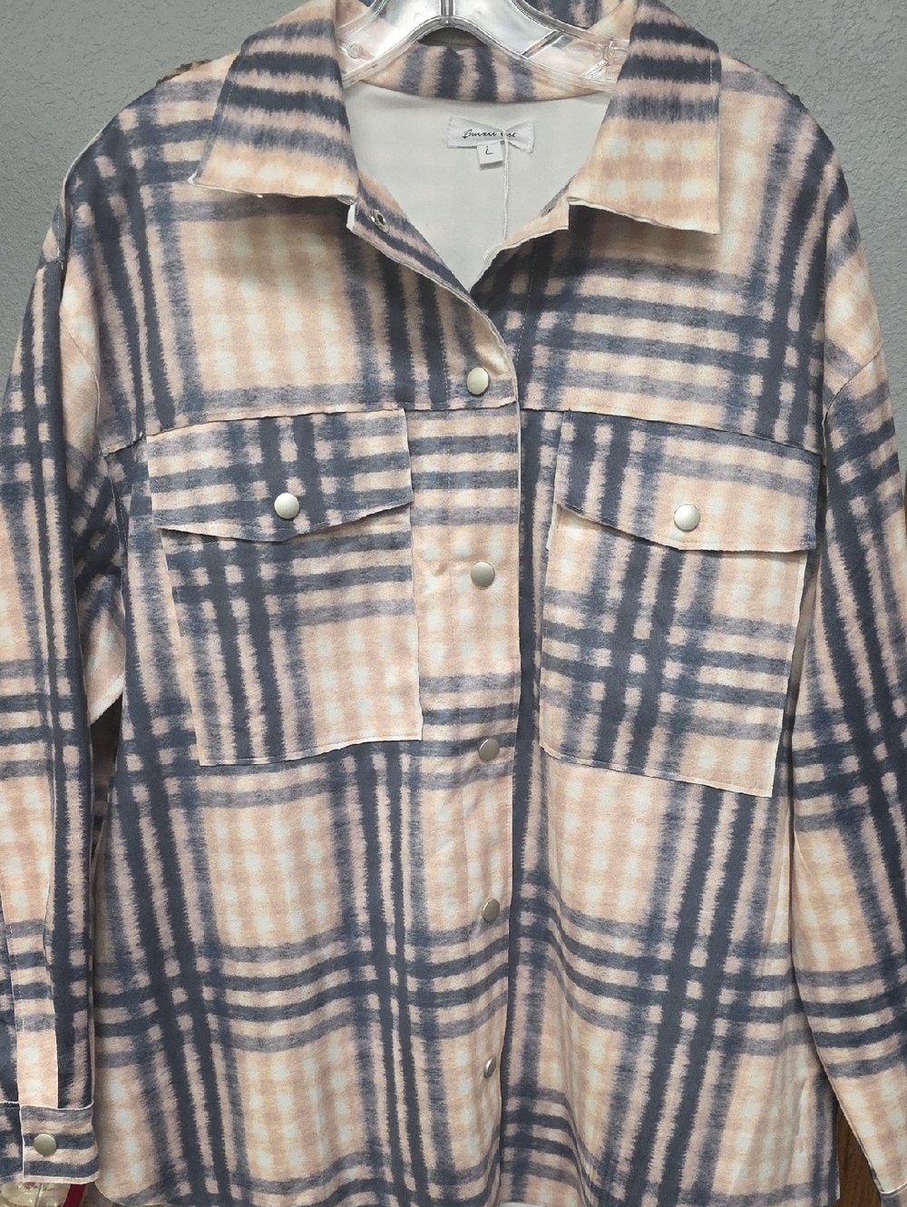 BUCKETLIST Plaid Utility Jacket in Blush and Charcoal Gray